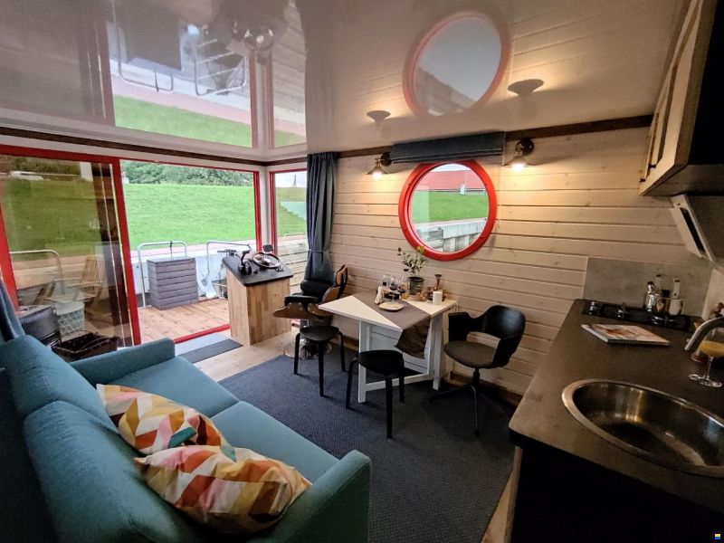 Nordic Season Houseboat NS 32 Eco 18m2