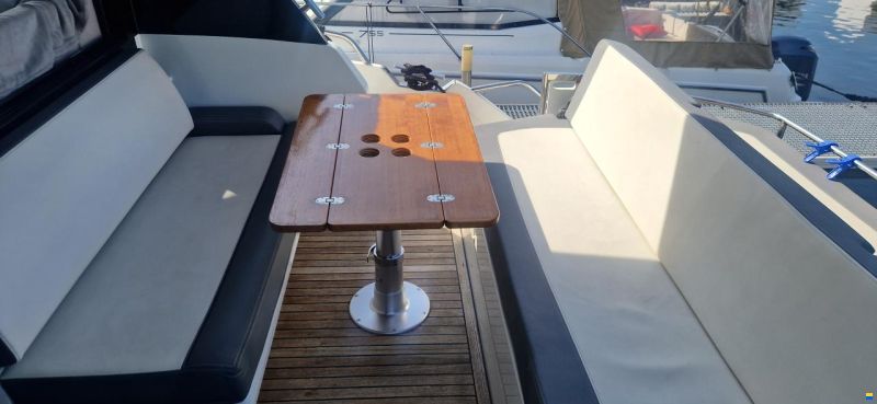 Galeon 425 HTS