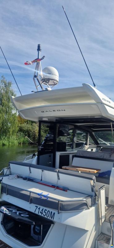 Galeon 425 HTS