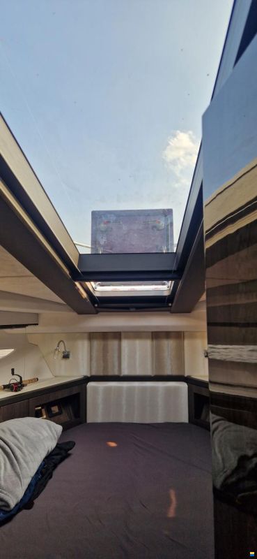 Galeon 425 HTS