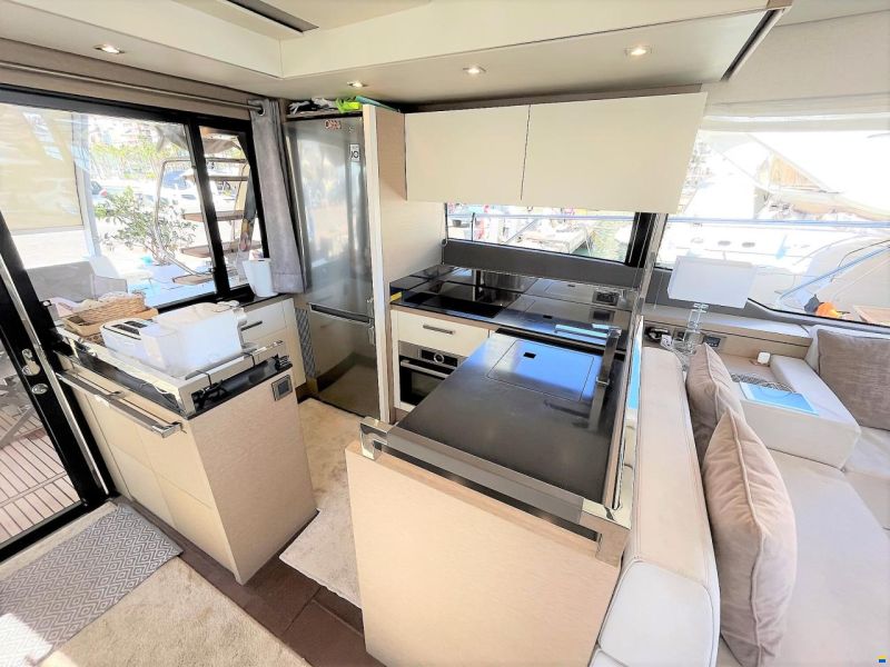 Jeanneau Prestige 630