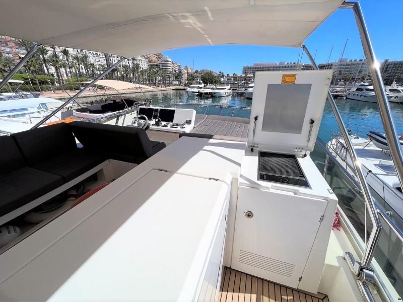 Jeanneau Prestige 630