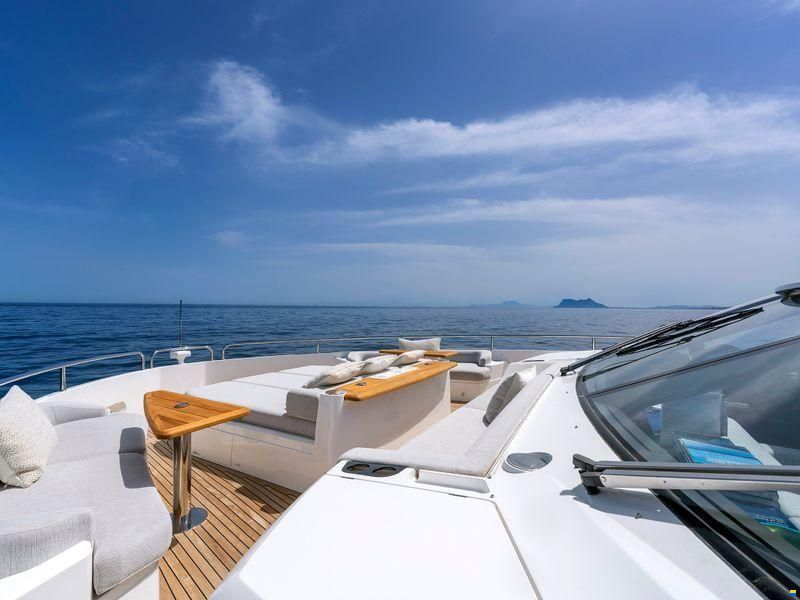 Sunseeker 90 Ocean