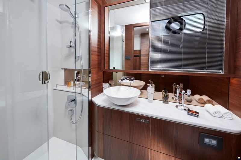 Princess S60 Süsswasser/Freshwater boat