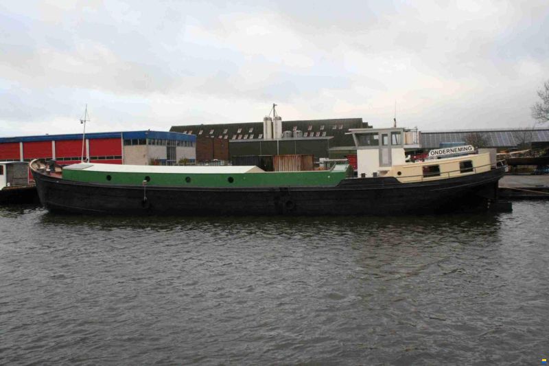Klipper/ Varend Woonschip 30.00