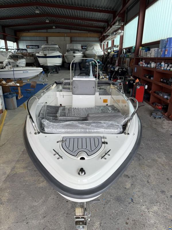 Karel 450 Open