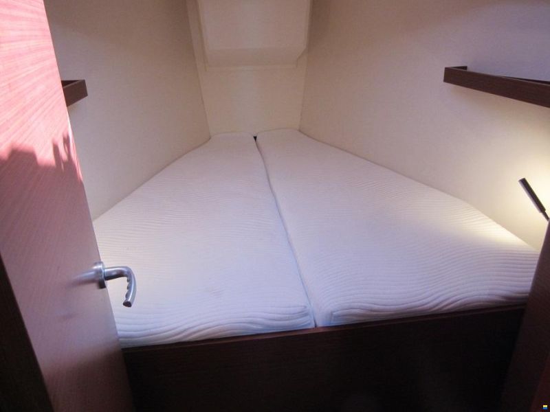 Hanse 348