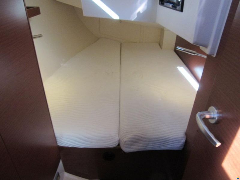Hanse 348