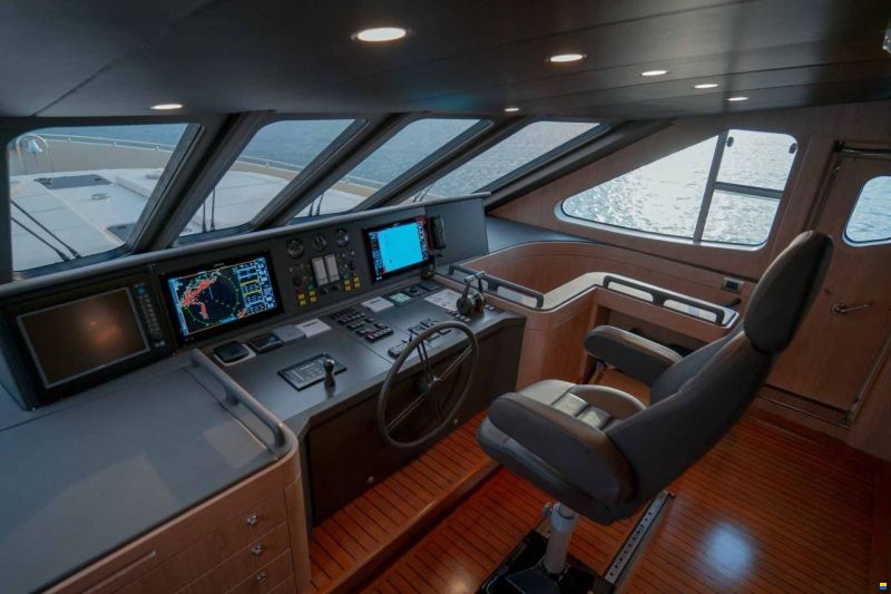 Oceanco 25M - REFIT !!