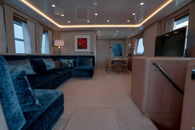Oceanco 25M - REFIT !!