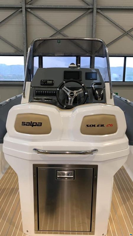 Salpa Soleil 26 + Honda BF200