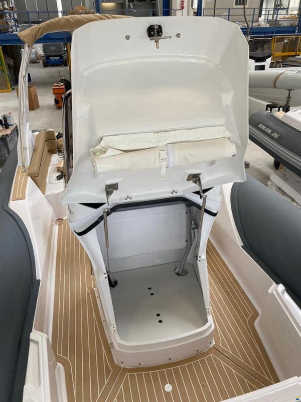 Salpa Soleil 26 + Honda BF200