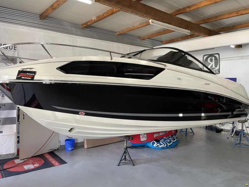 Bayliner VR6 OB Cuddy