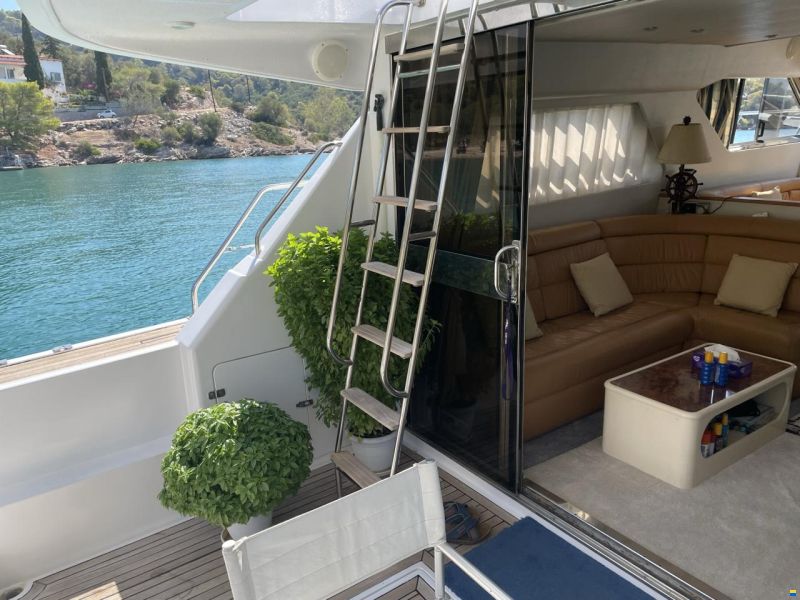 Princess 62