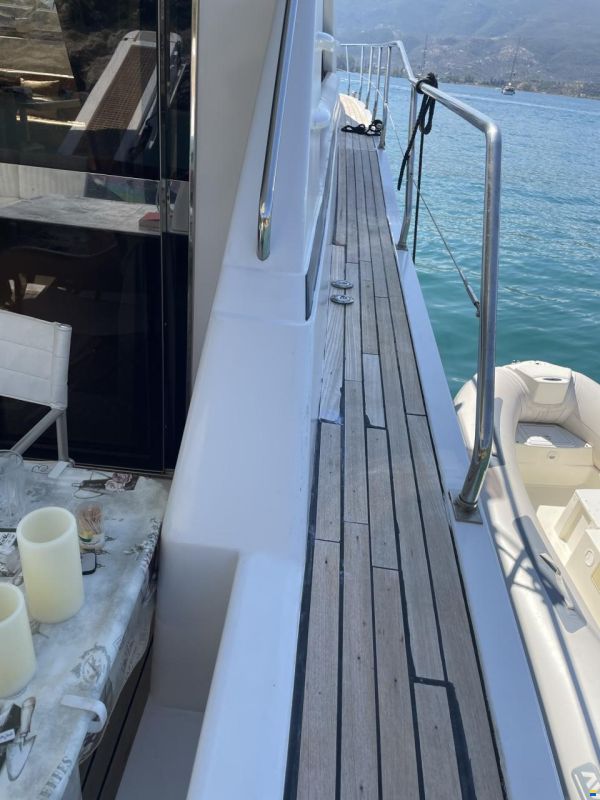 Princess 62