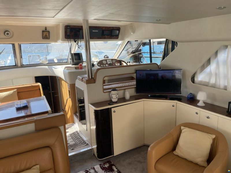 Princess 62