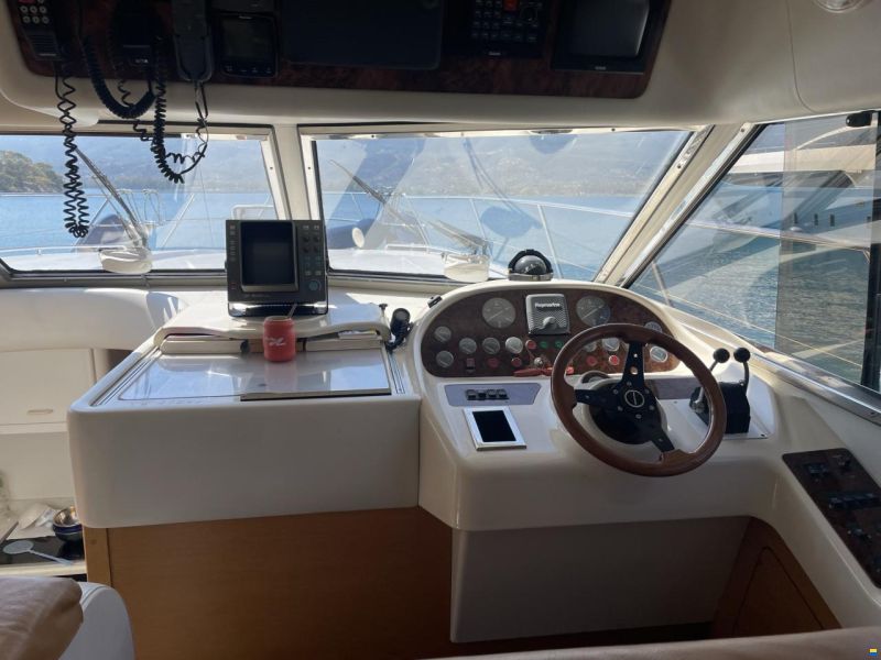 Princess 62