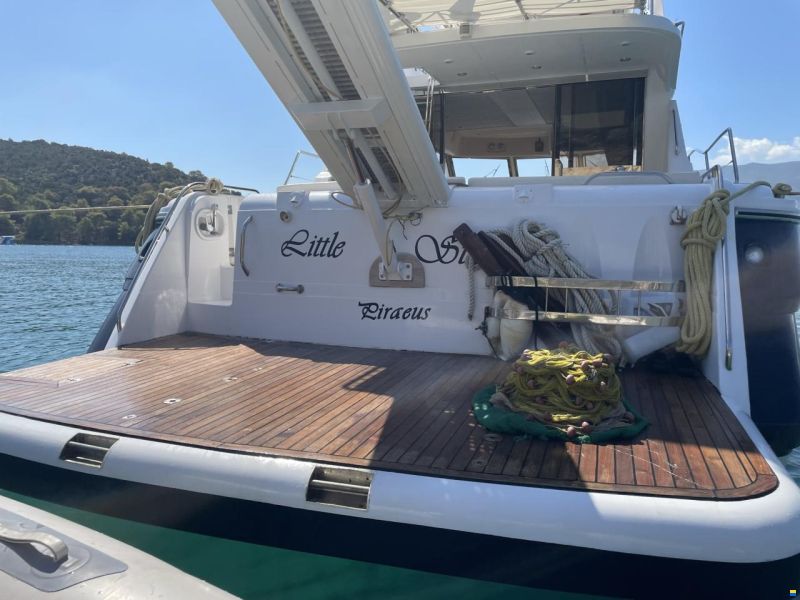 Princess 62
