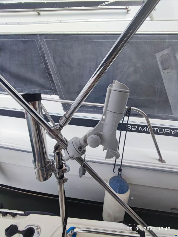 Quicksilver 605 Pilothouse