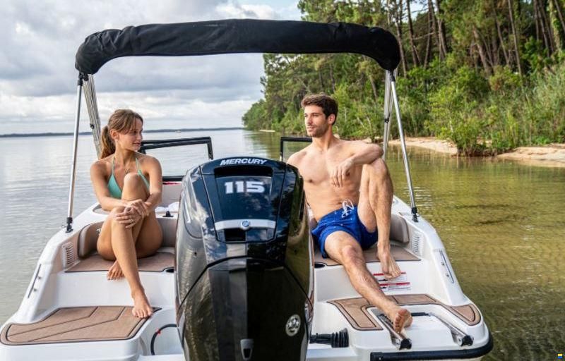 Quicksilver Activ 525 aXess