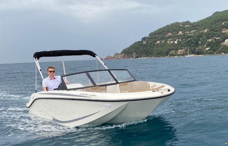 Quicksilver Activ 525 aXess