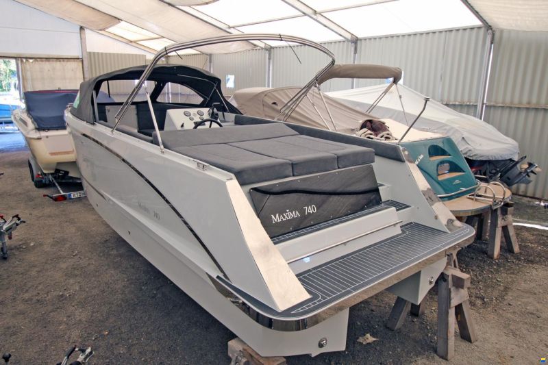 Maxima 740