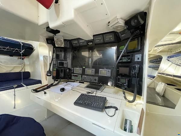 Eric Goetz Custom Sailboats 80