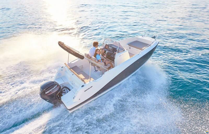 Quicksilver Activ 605 Open