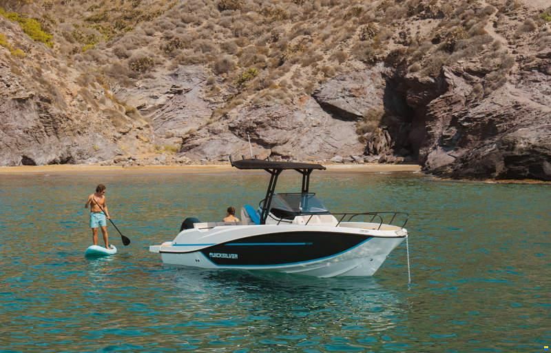 Quicksilver Activ 705 Open