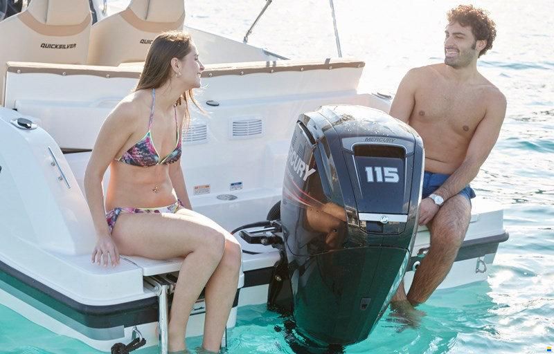 Quicksilver Activ 605 Sundeck