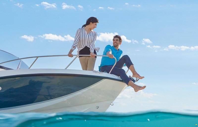 Quicksilver Activ 675 Sundeck