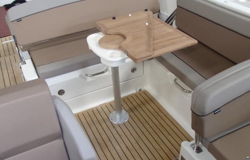 Quicksilver Activ 675 Cruiser