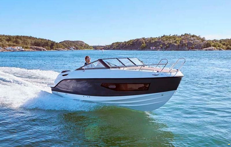Quicksilver Activ 755 Cruiser