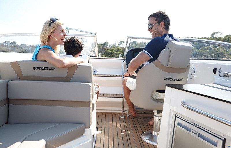 Quicksilver Activ 805 Cruiser