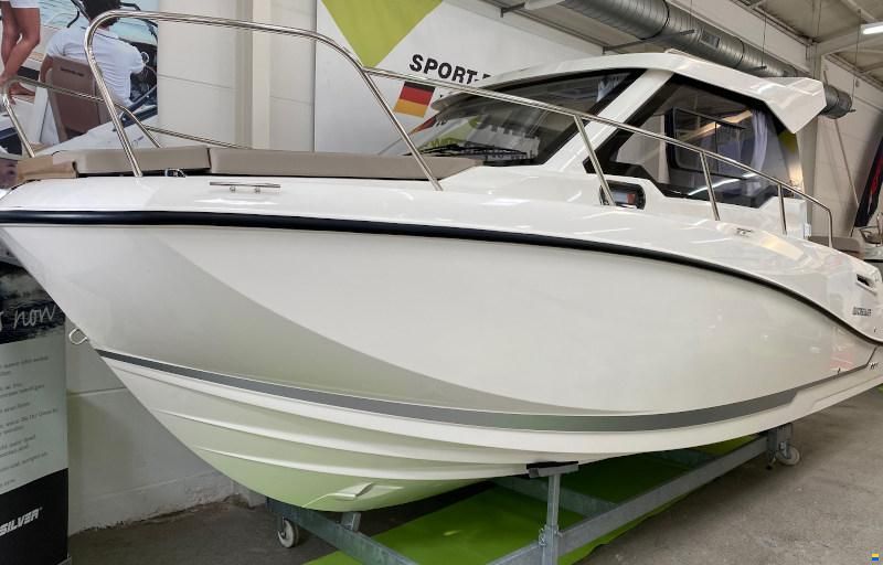 Quicksilver Activ 705 Weekend