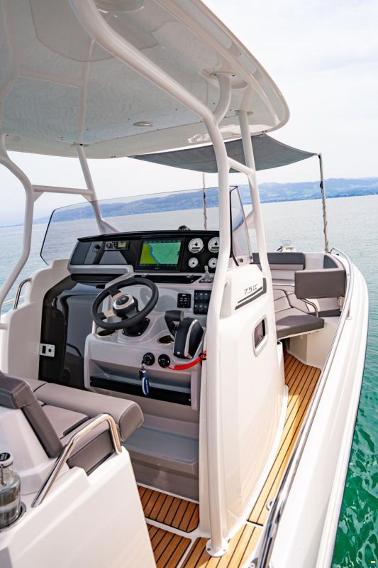 Jeanneau Cap Camarat 7.5 CC BSOII