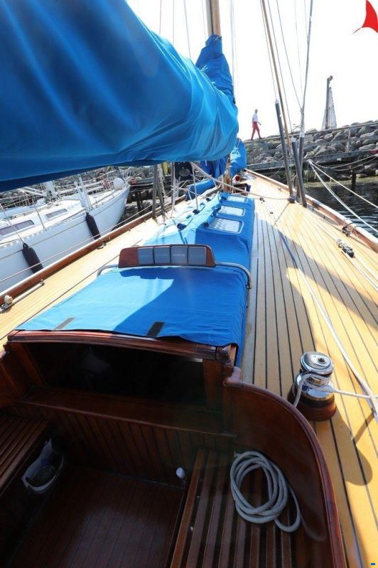 10 m R - Classic Yacht