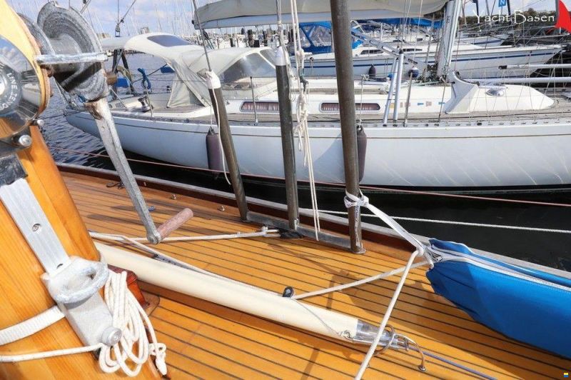 10 m R - Classic Yacht