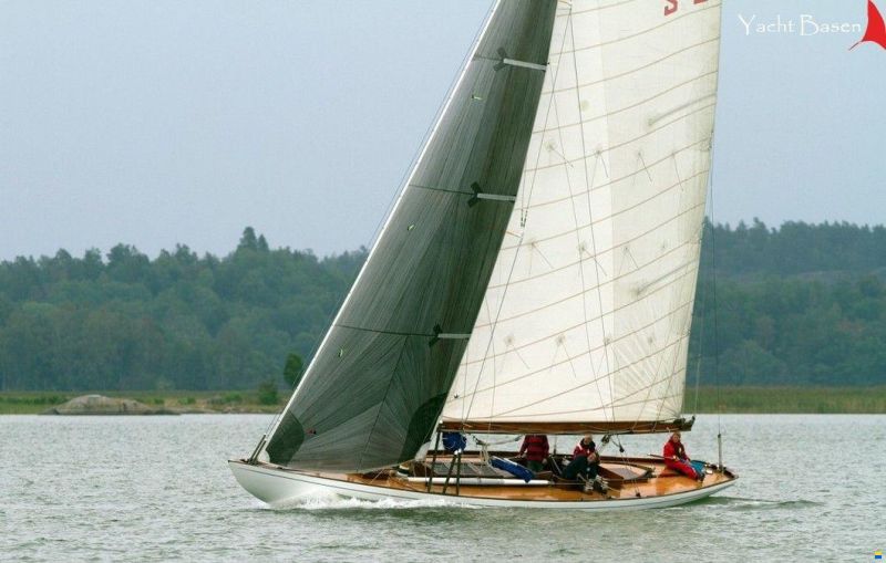 10 m R - Classic Yacht