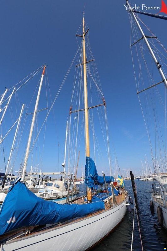 10 m R - Classic Yacht