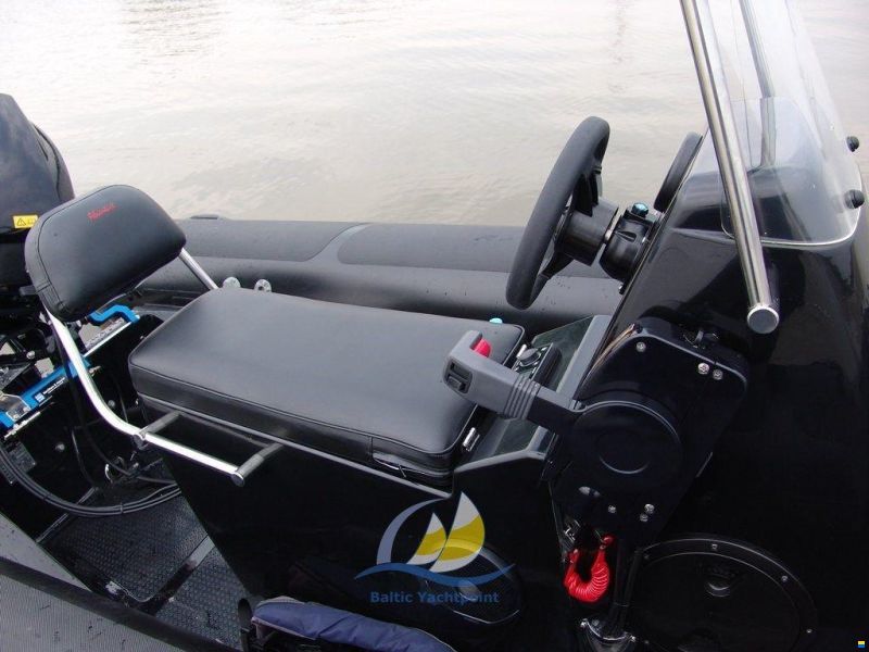 Adventure Boats Adventure Vesta 380