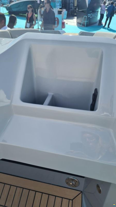 Rand Boats Source 22