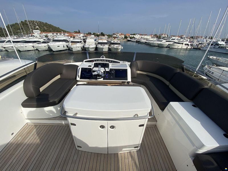 Princess 58