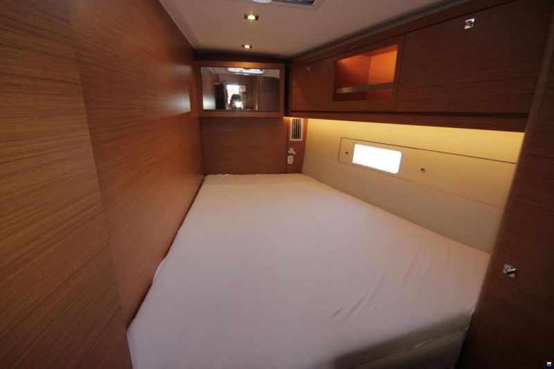 Dufour 530
