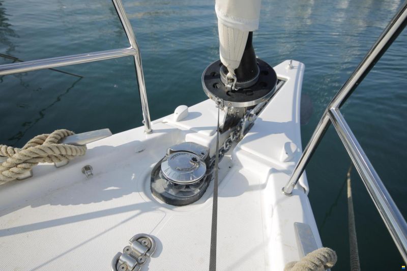 Dufour 530