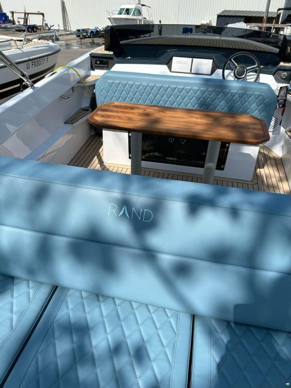 Rand Boats Spirit 25