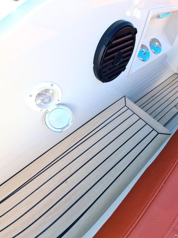 Rand Boats Supreme 27