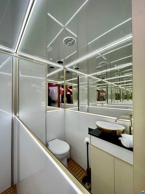 Houseboat Holiday HB 39 Elektrisch En Hy