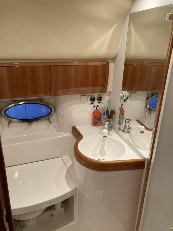 Windy 37 Grand Mistral hard-top