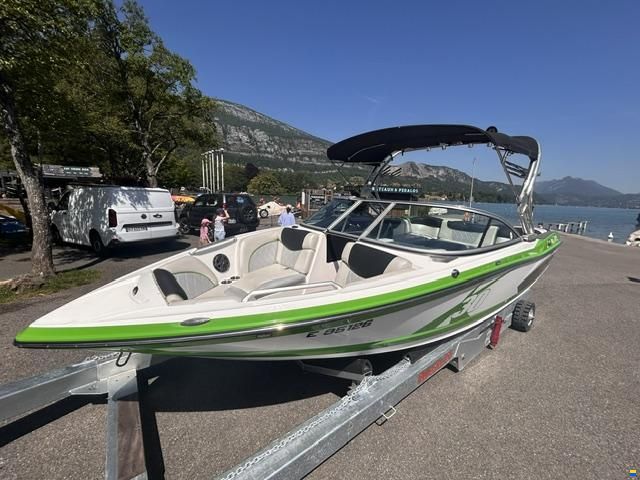 MasterCraft X30